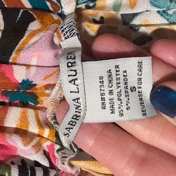 NWOT Floral Pleated Women's Skirt - Picture 2 of 3